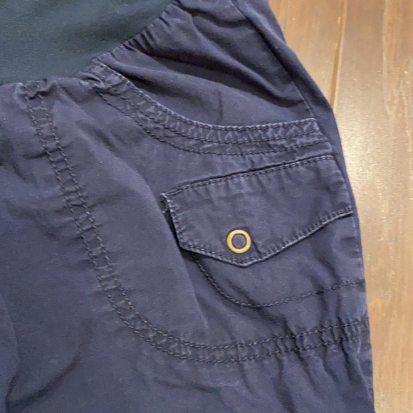 Maternity cargo / Capri pants. - Picture 12 of 12